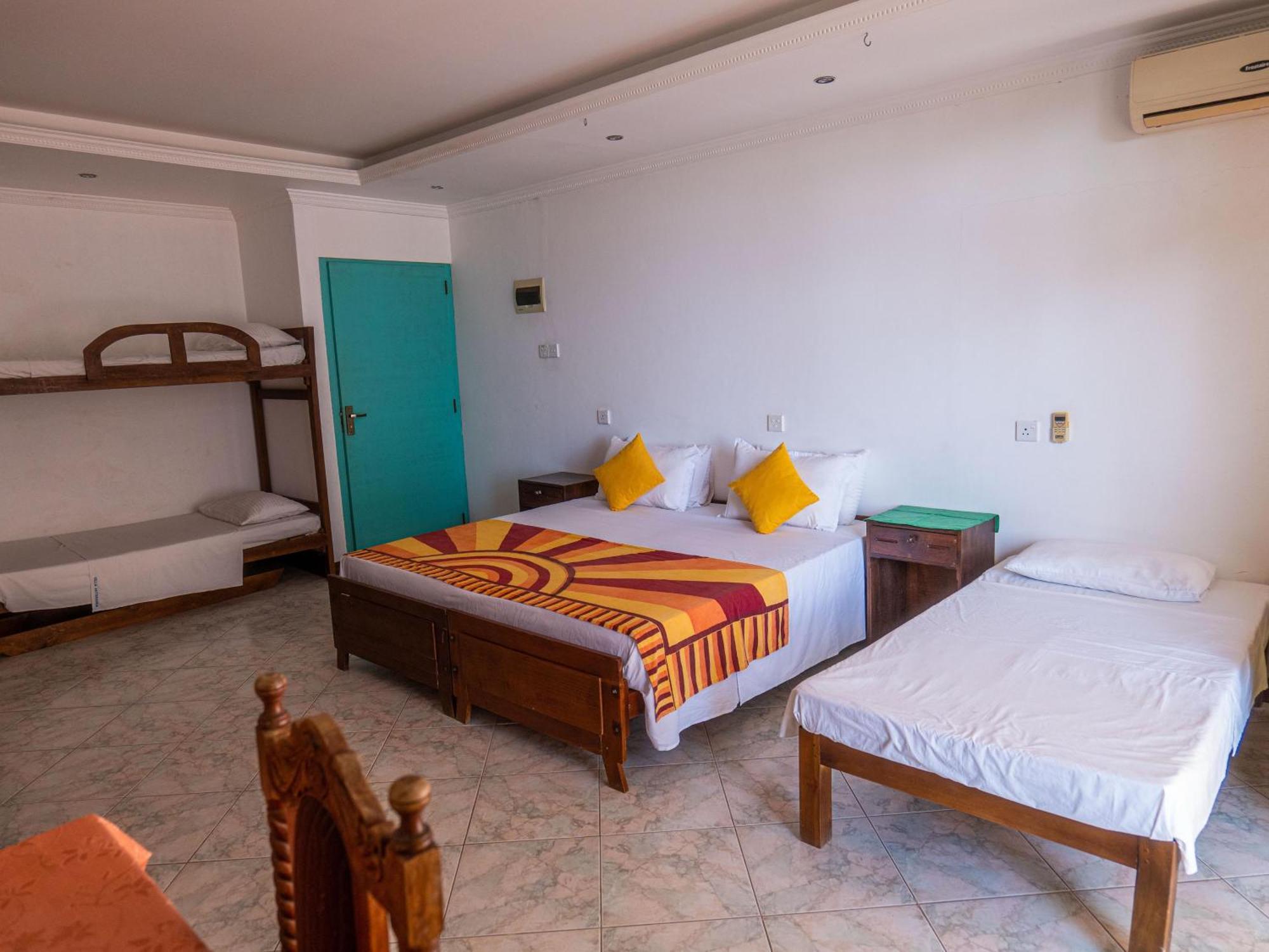 Amaya Beach Hotel Dikwella Luaran gambar
