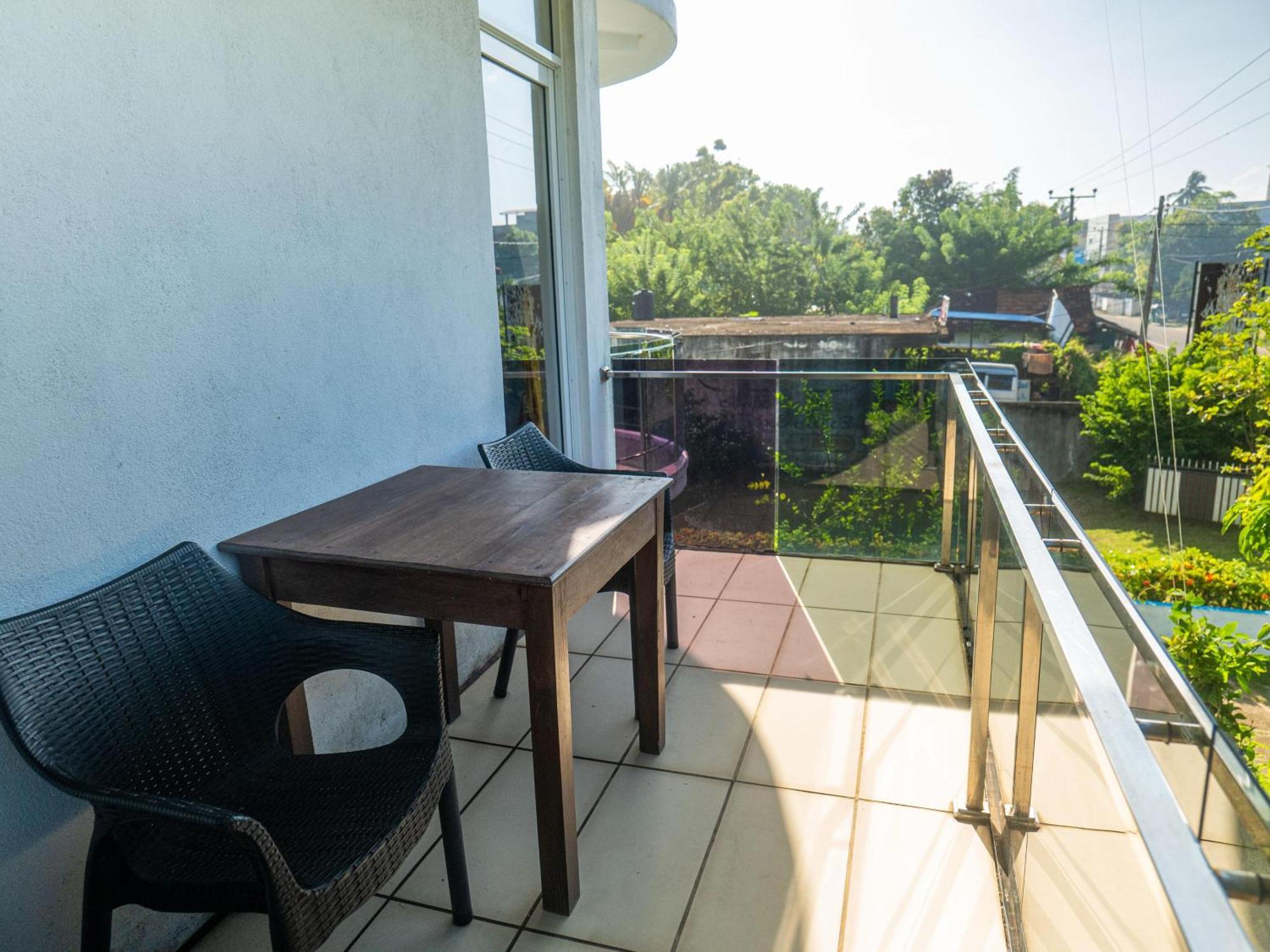 Amaya Beach Hotel Dikwella Luaran gambar
