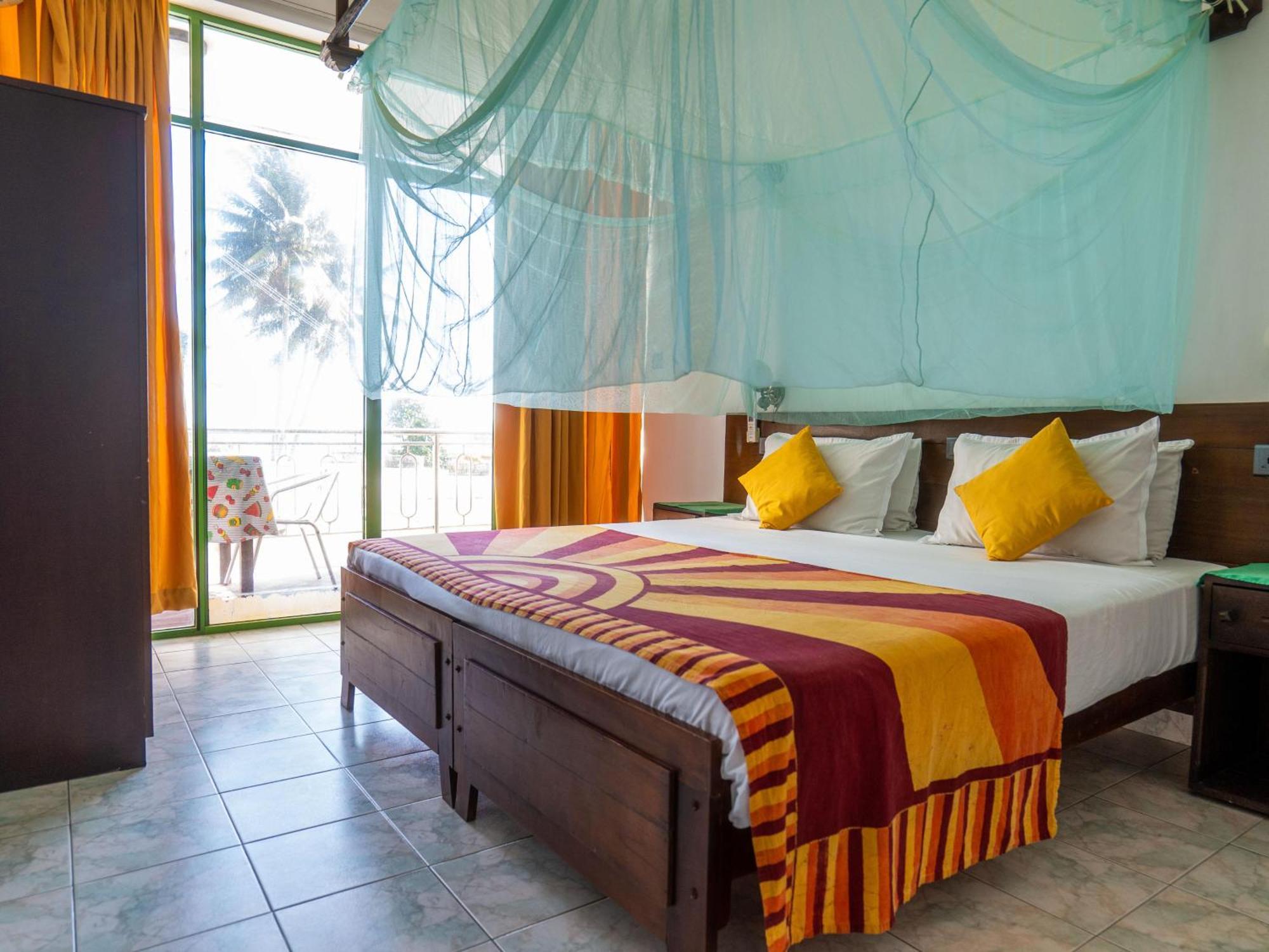 Amaya Beach Hotel Dikwella Luaran gambar